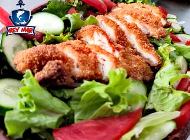 Ensalada Pollo Empanizado