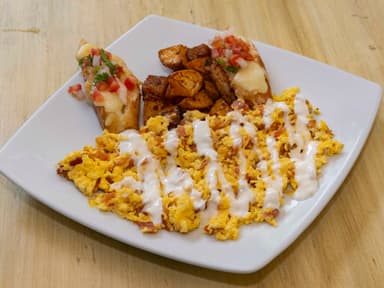 Huevos con Tocino Ahumado