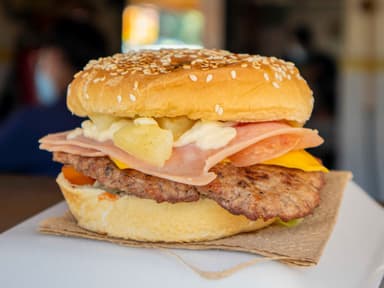 Hamburguesa  Hawaiana Sencilla