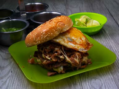 Hamburguesa Mamalona