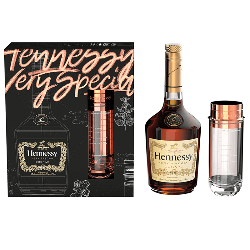 Cognac V.S.O.P. Hennessy .700 C/Accesorio Bar