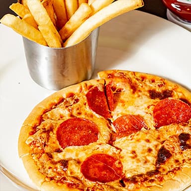 Pepperoni Pizza (kids)