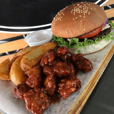 Combo-Burguer Boneless