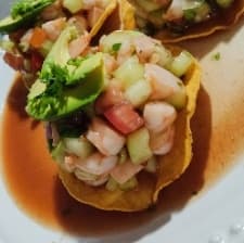 Tostada de camarón