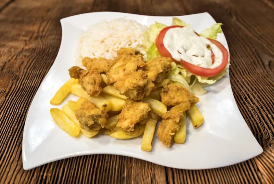 Pollo Saltado más Chicha