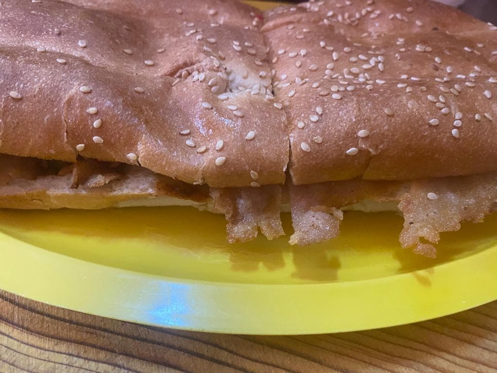 Huevo con jamón