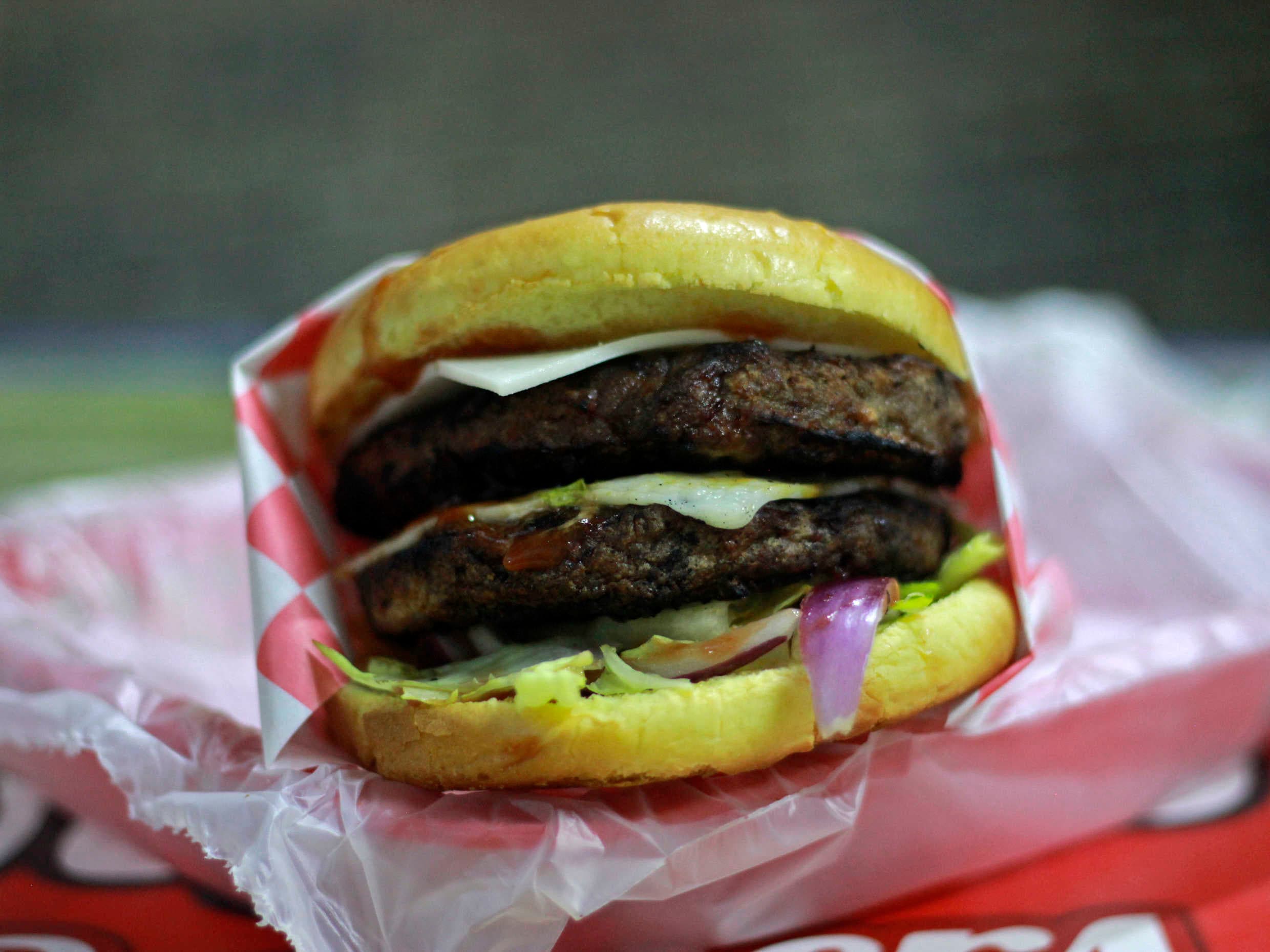 HAMBURGUESA SUPREMA  DOBLE 🍔🍔