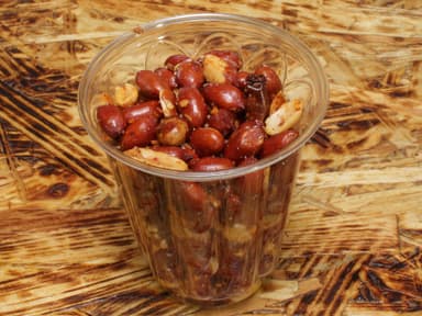 Cacahuetes con ajo y chile