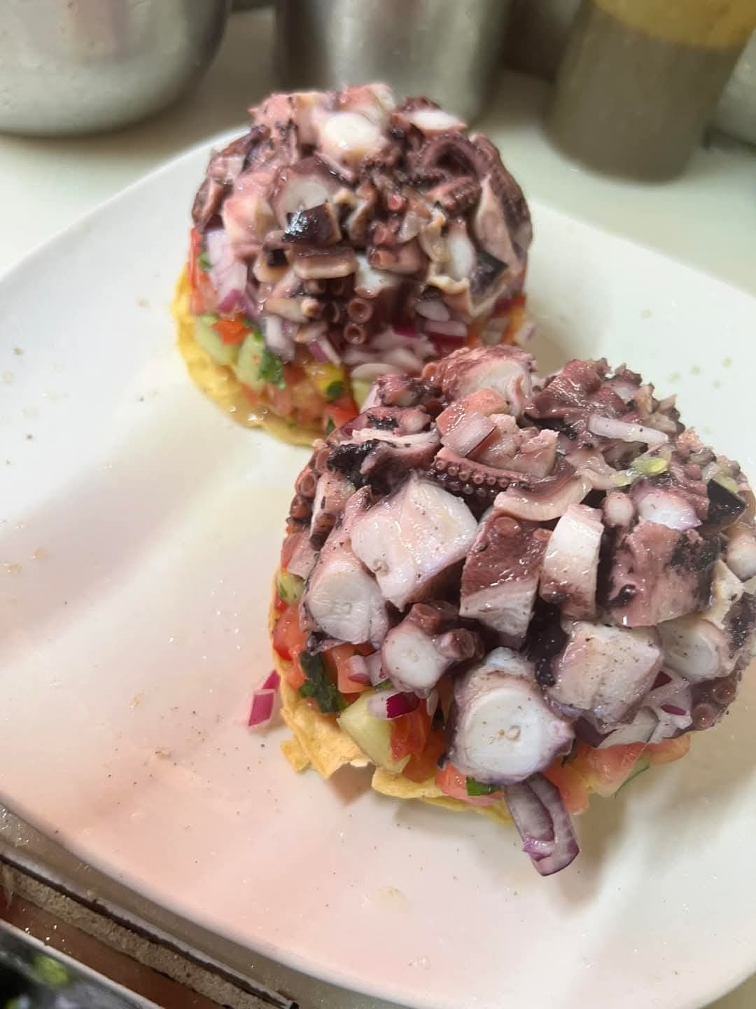 Tostada de Pulpo Cocido