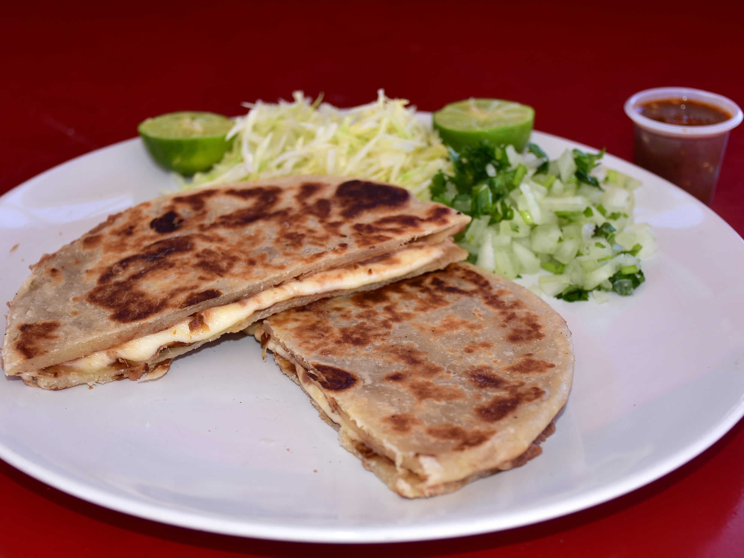 Quesadilla Sencilla