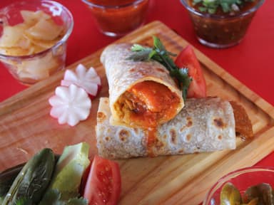Chicharron en Salsa Roja