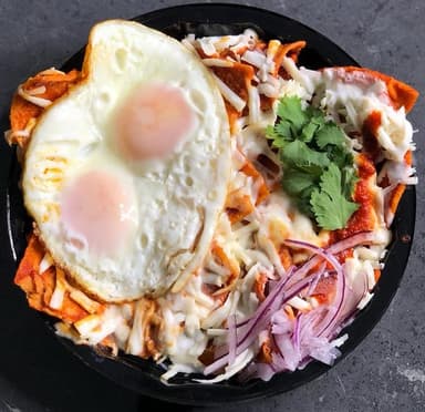 Chilaquiles con Huevo