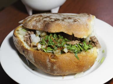 Torta de Birria