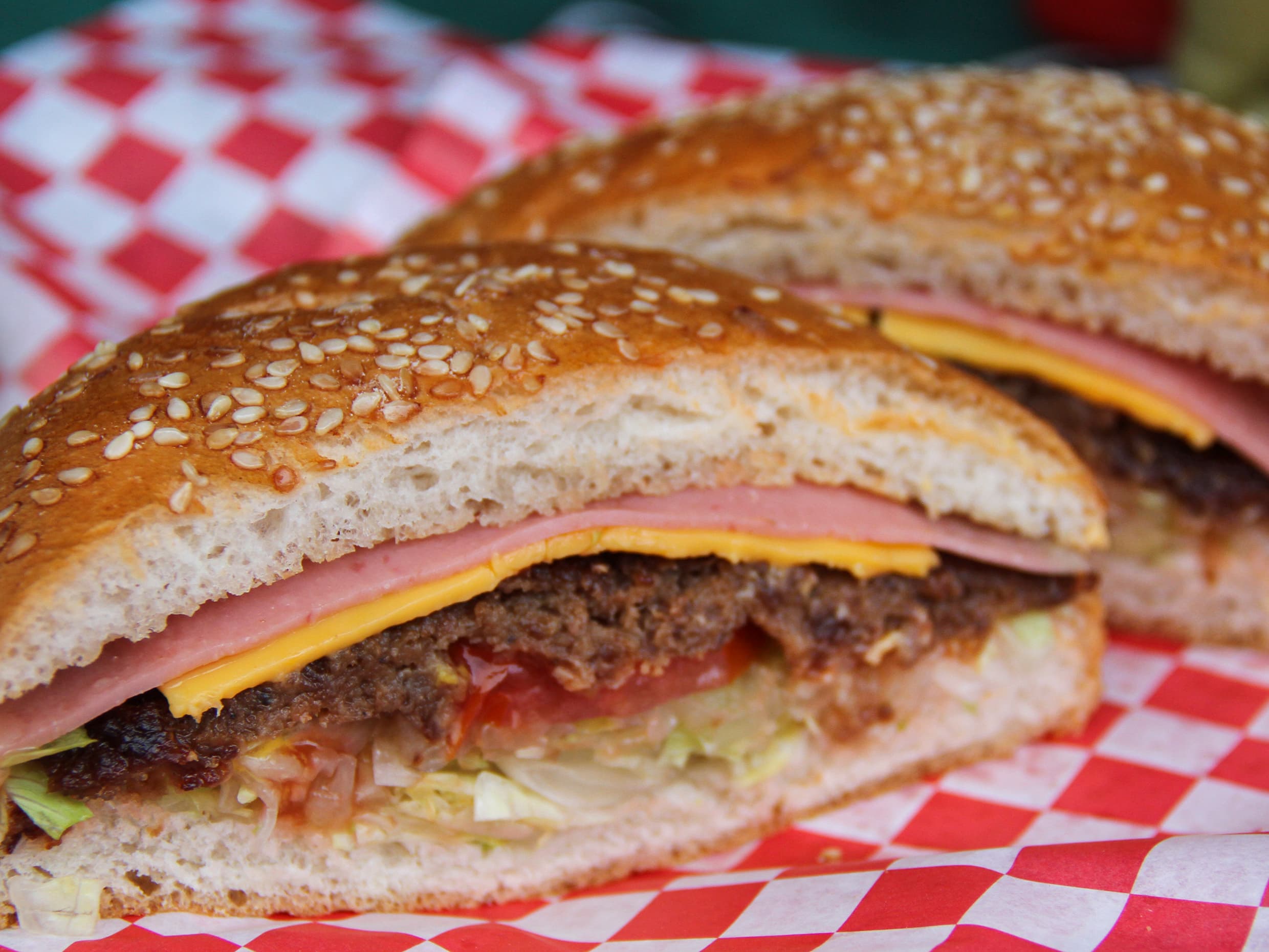 Hamburguesa con Queso Amarillo