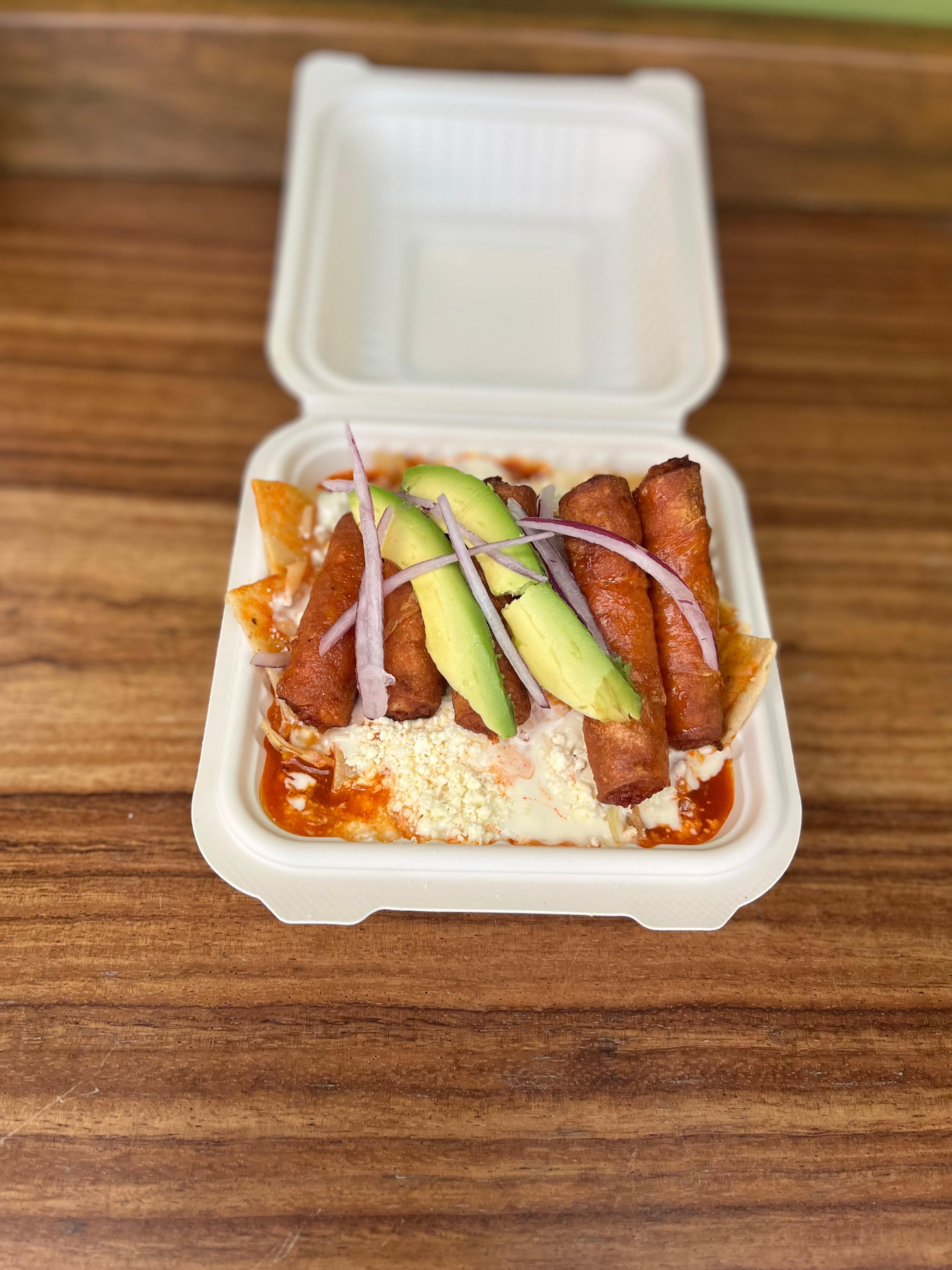Chilaquiles con Chorizo o Chistorra Chicos