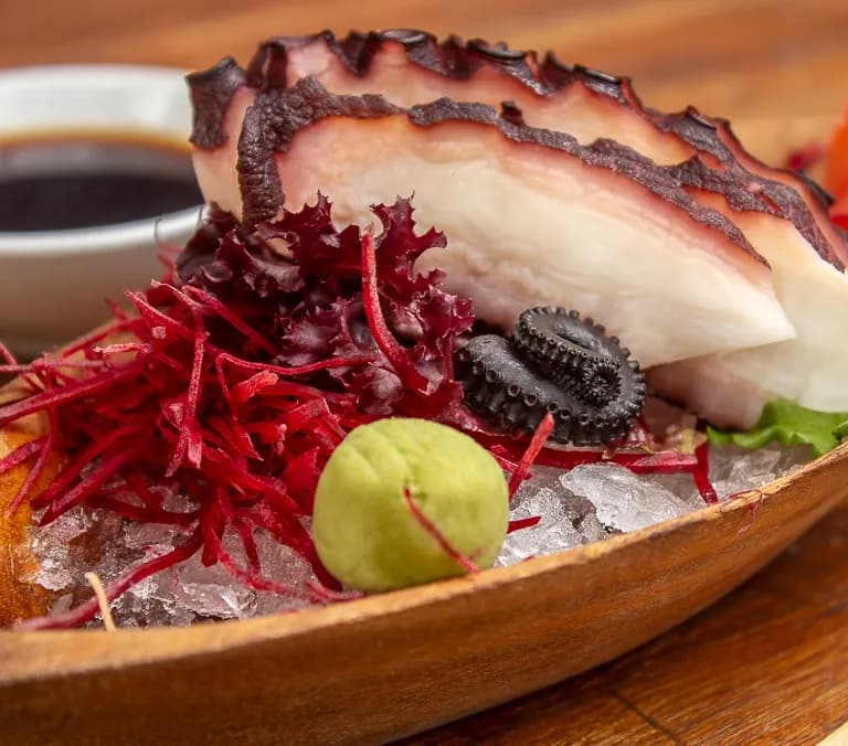 Sashimi Pulpo 4 Cortes