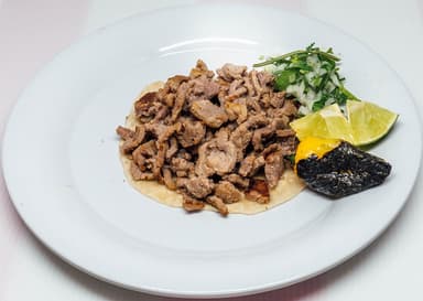 Tacos de Bistec con Rajas