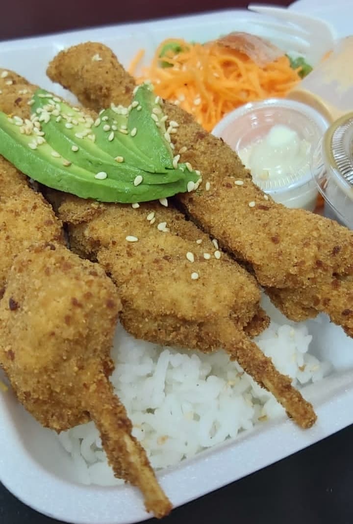 Brochetas Empanizadas de Pollo