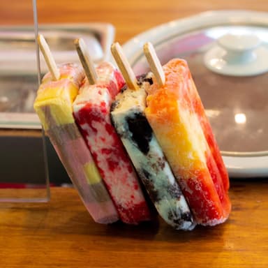 Paleta de Cajeta con Vainilla