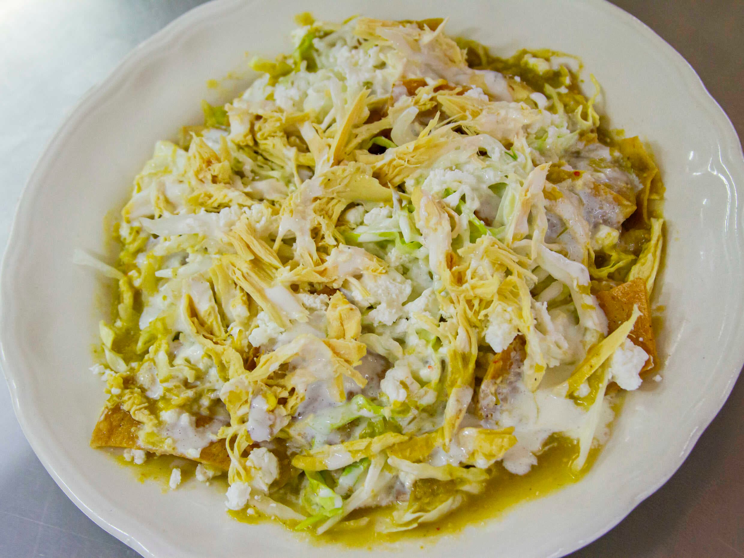 Chilaquiles con Pollo