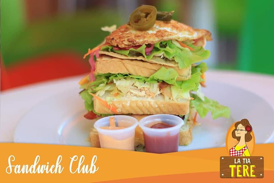 Sándwich Club + Tranca  Surtida