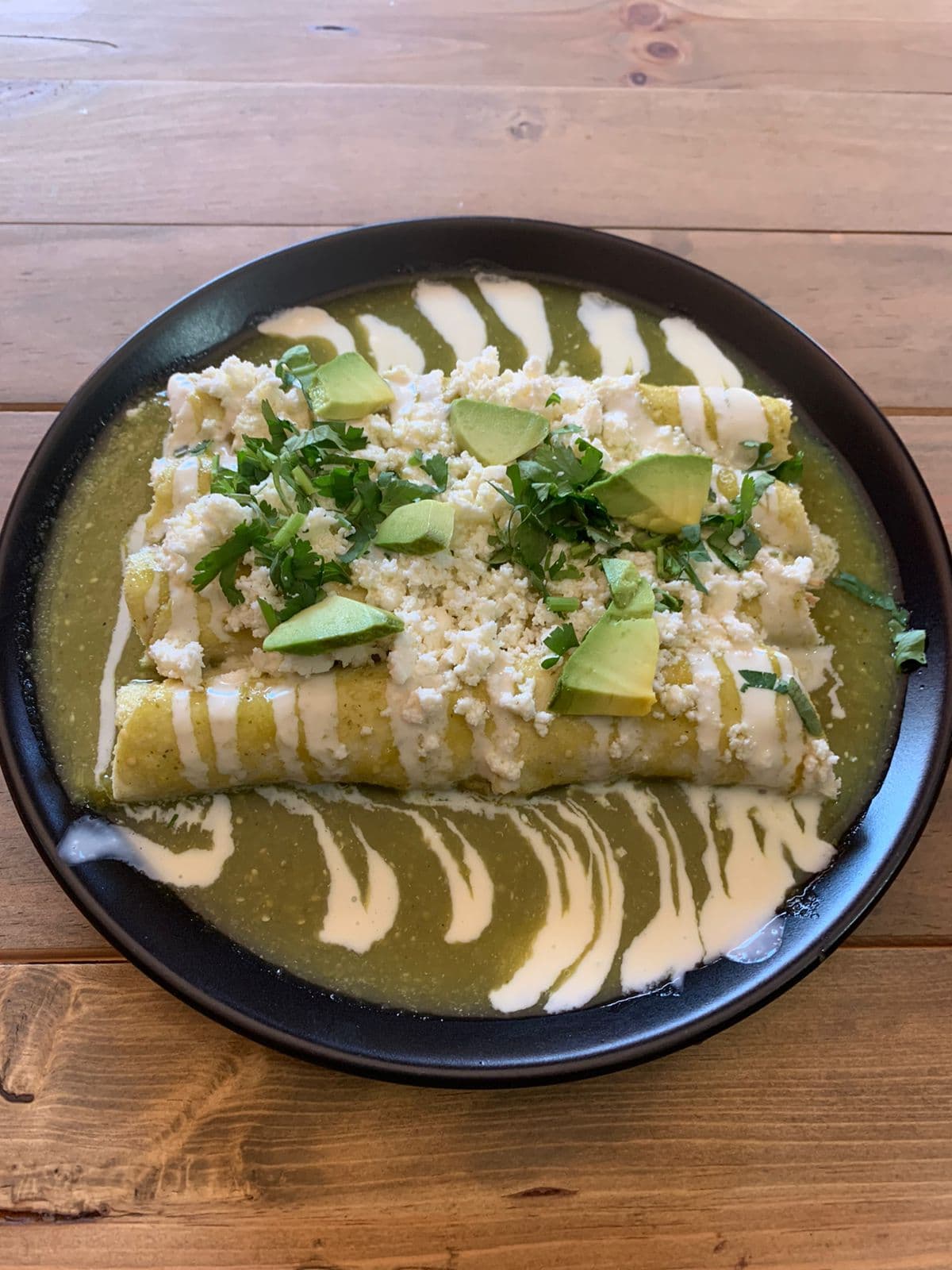 ENCHILADAS VERDES +  BEBIDA