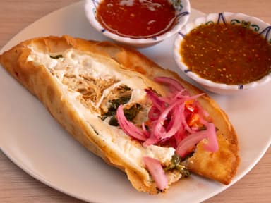 Quesadilla de Carne con Rajas