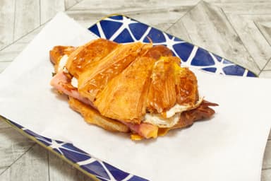 Croissant Clásico