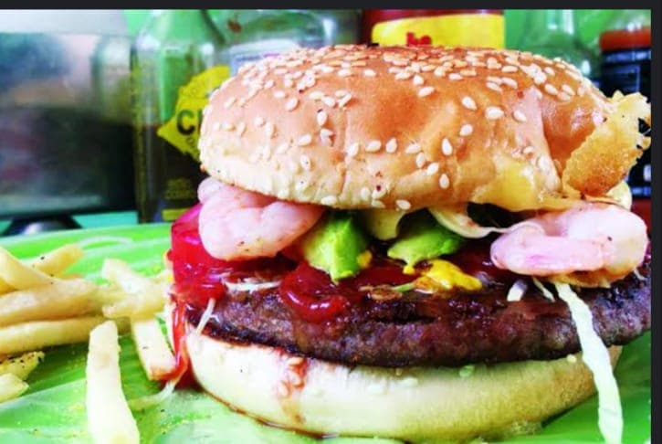 Combo Hamburguesa Mar y Tierra  Grande
