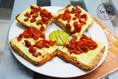 Molletes Con Carne