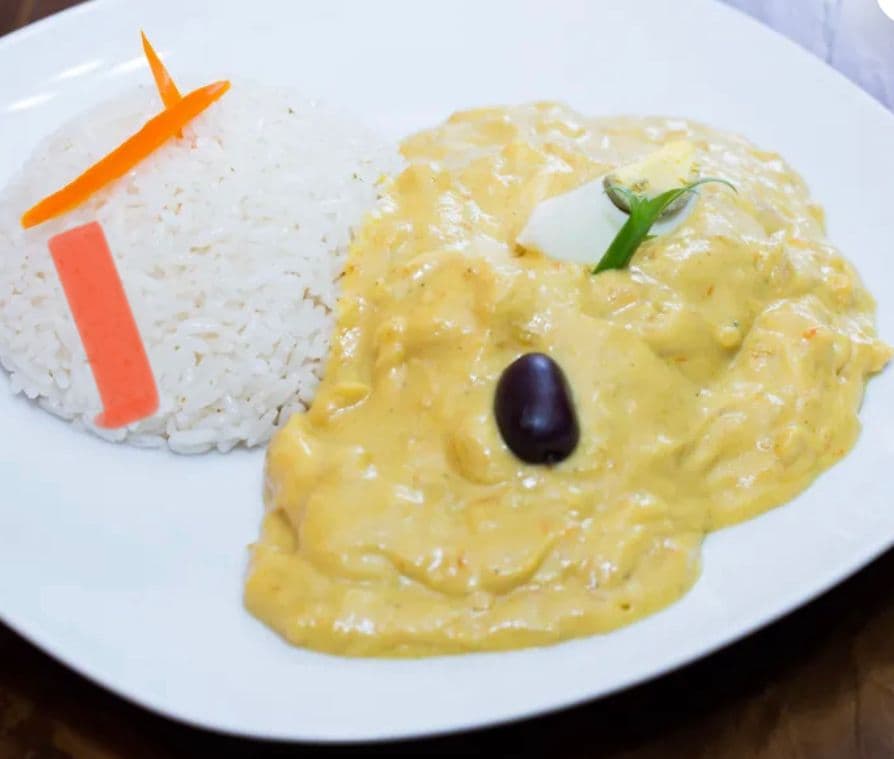 Combinación Criolla + 2 Bebidas