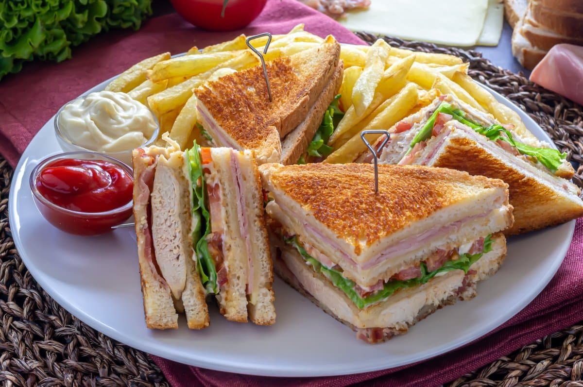 Club Sándwich Especial