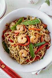 Chow Mein con Camarones Entero