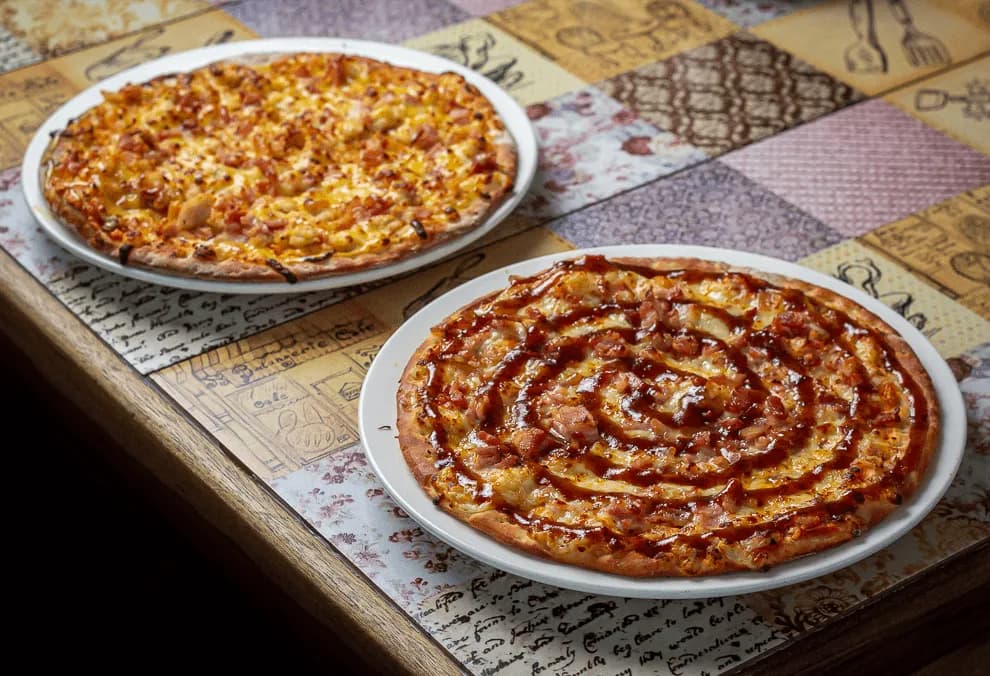 2 Pizzas Medianas