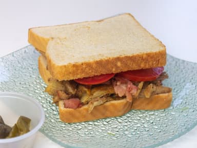Sandwich Pechuga y Tocino