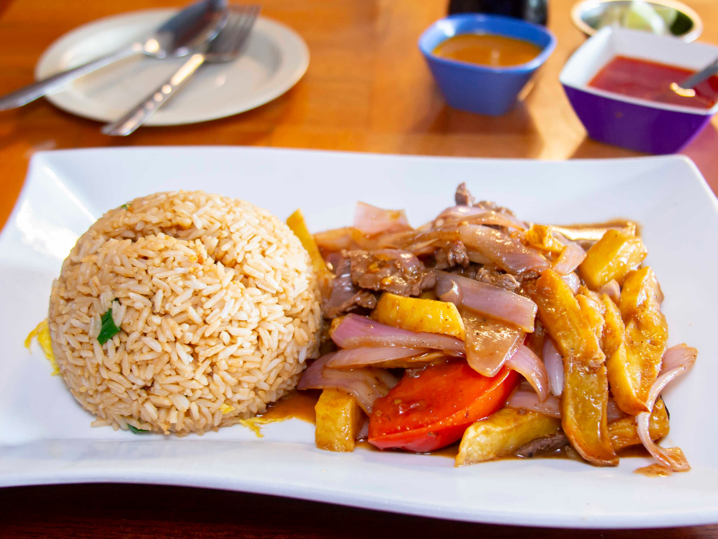 Lomo Saltado Carne