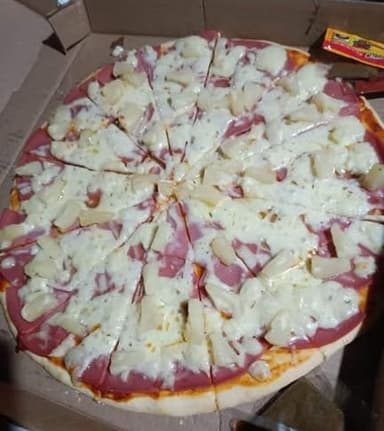 Promo: Pizza Hawaiana Grande