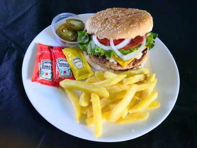 Hamburguesa clásica con papas