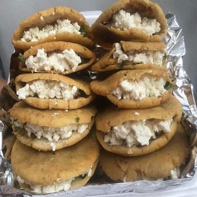 Gorditas de Chicharron Prensado
