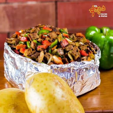 Papa Fogón de Pollo.