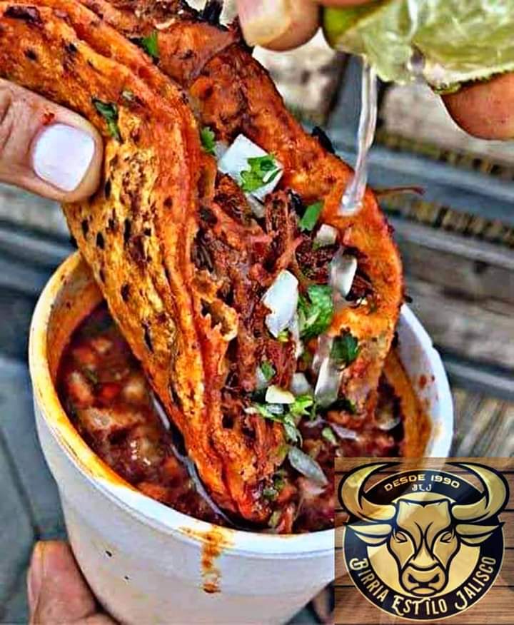 Orden de Tacos de Birria