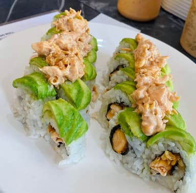 Salmón Spicy Roll