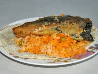 Tacos Acorazados de Chile Relleno + Agua