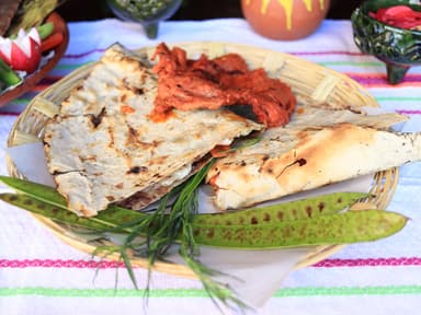 Tlayuda de falda de Costilla