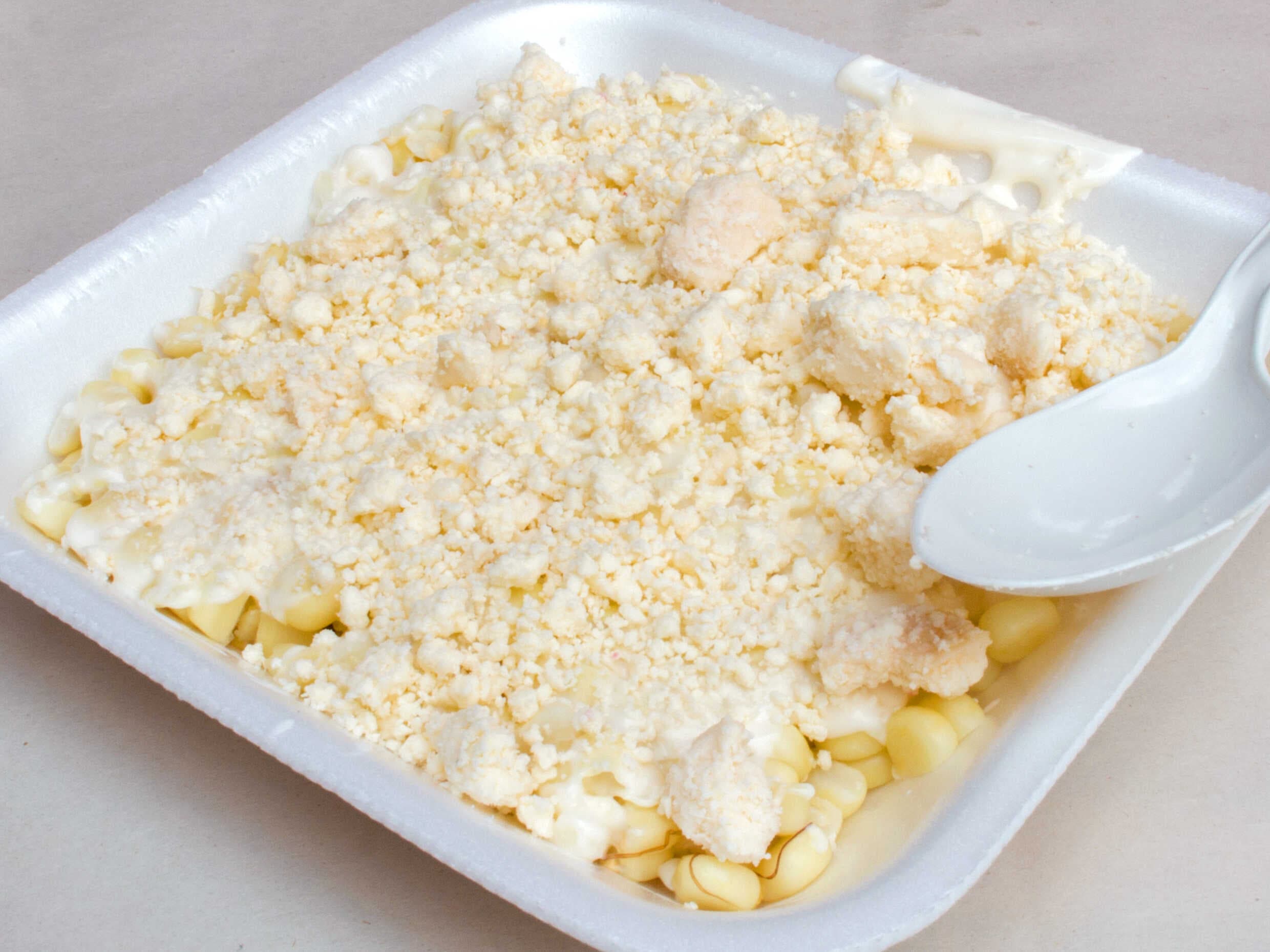 ELOTE CON CREMA Y QUESO GRANDE