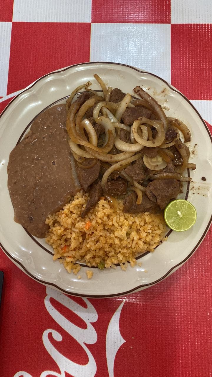 Orden de Higado Encebollado
