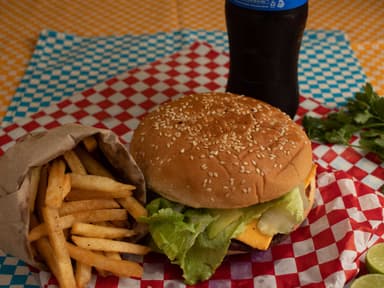 COMBO-Res Sencilla Hamburguesa