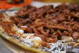 Huarache de Adobada