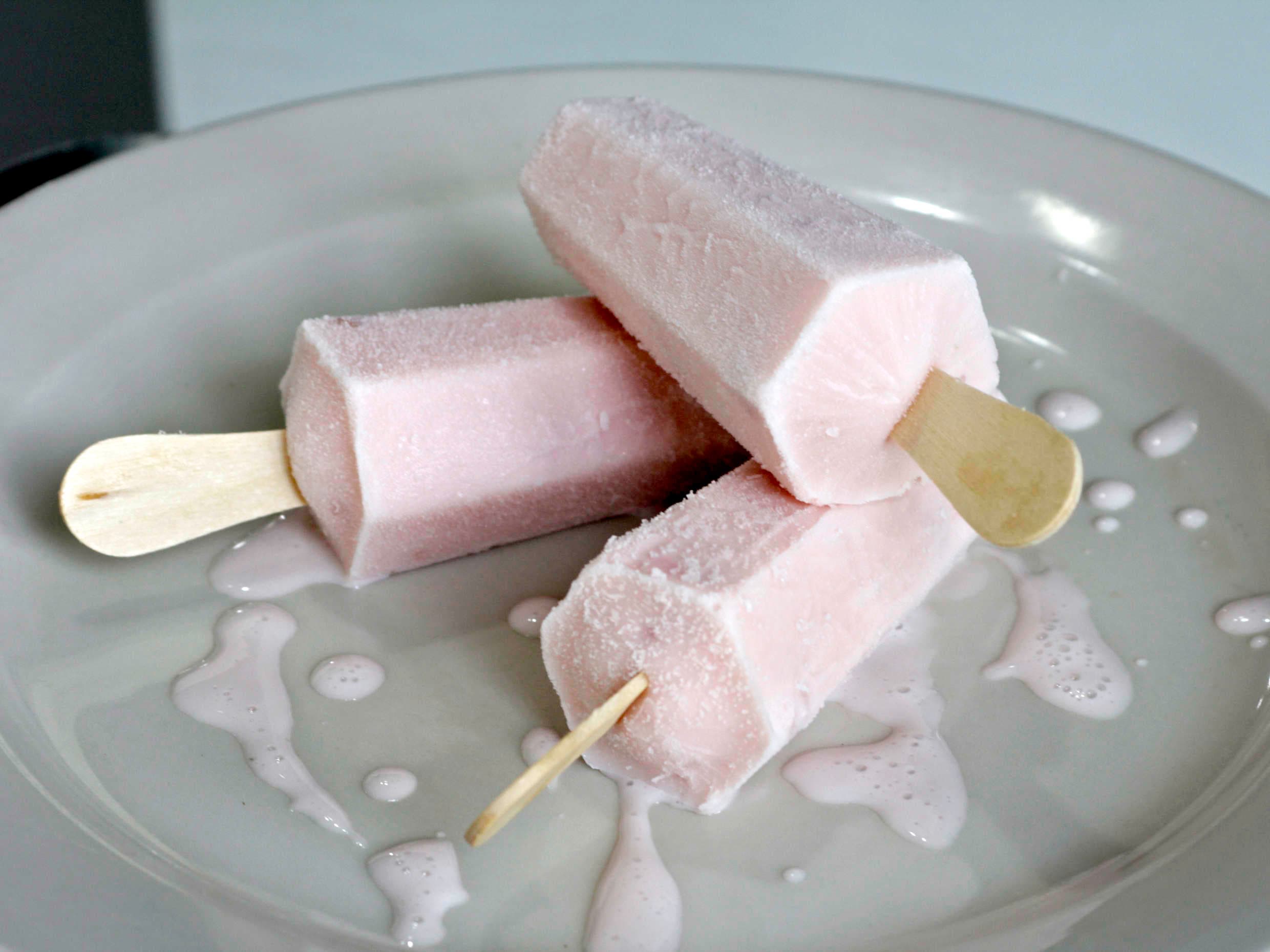Paleta de Yogurt de Fresa