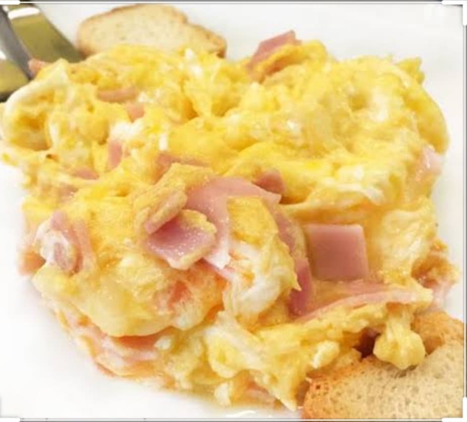 Huevos con Jamón